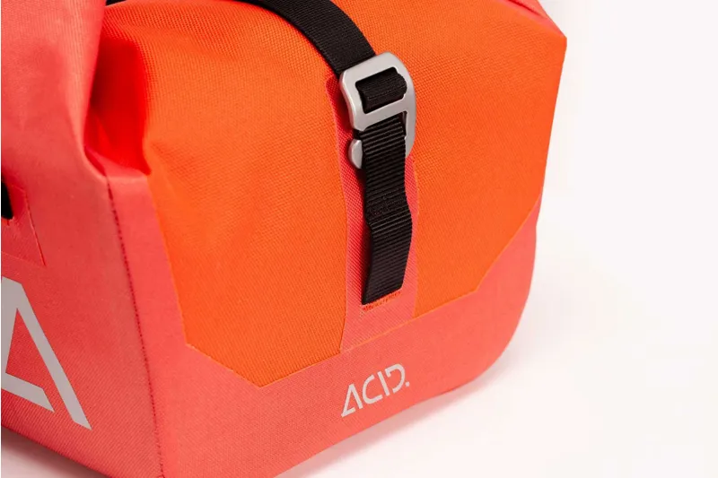 Acid Travlr 6L Bar Bag in Flame / Black-2